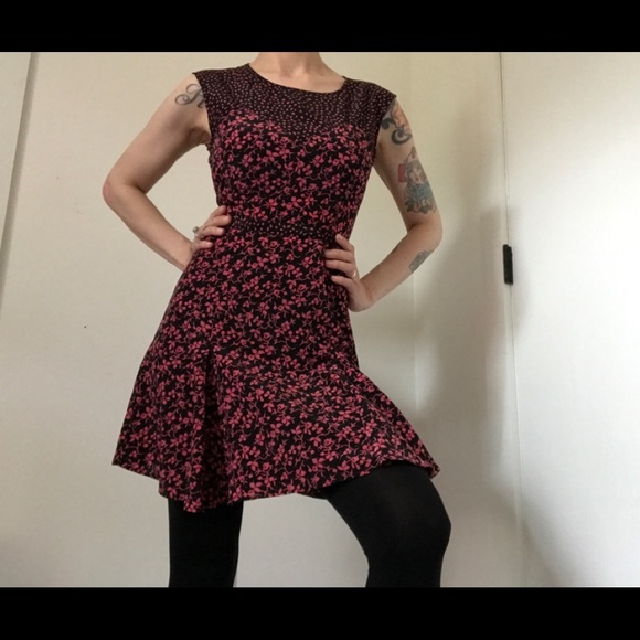 Urban Outfitters Dresses & Skirts - Reformed Pink & Black Floral Print Dress
